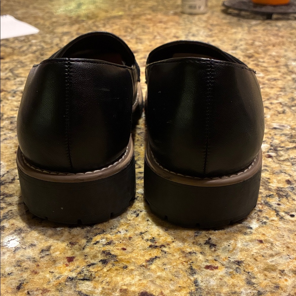 DV by Dolce Vita Black Loafers - Picture 3 of 7